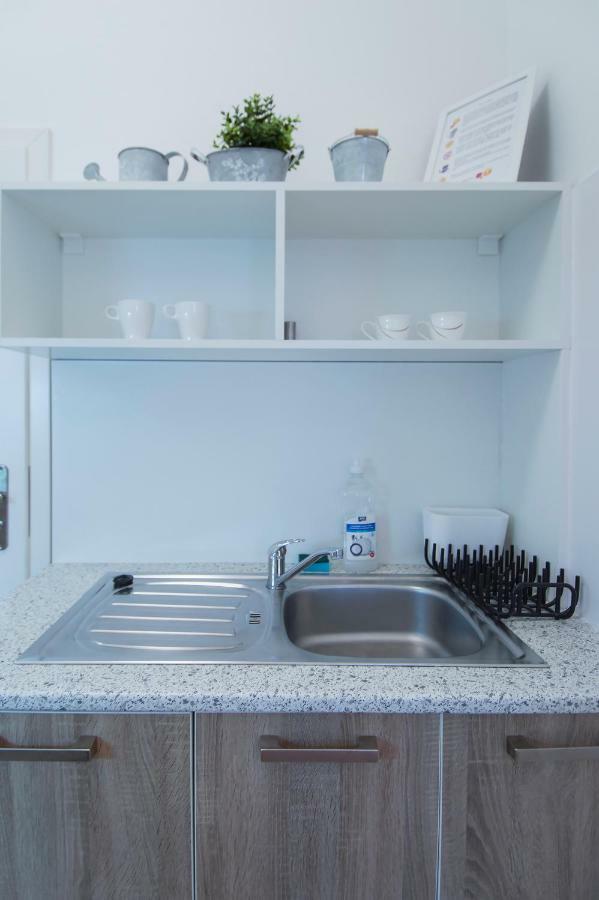 Modern Apartment Navratilova II プラハ エクステリア 写真